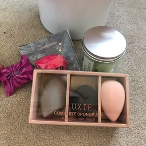 Bath and Beauty Blender Bundle!